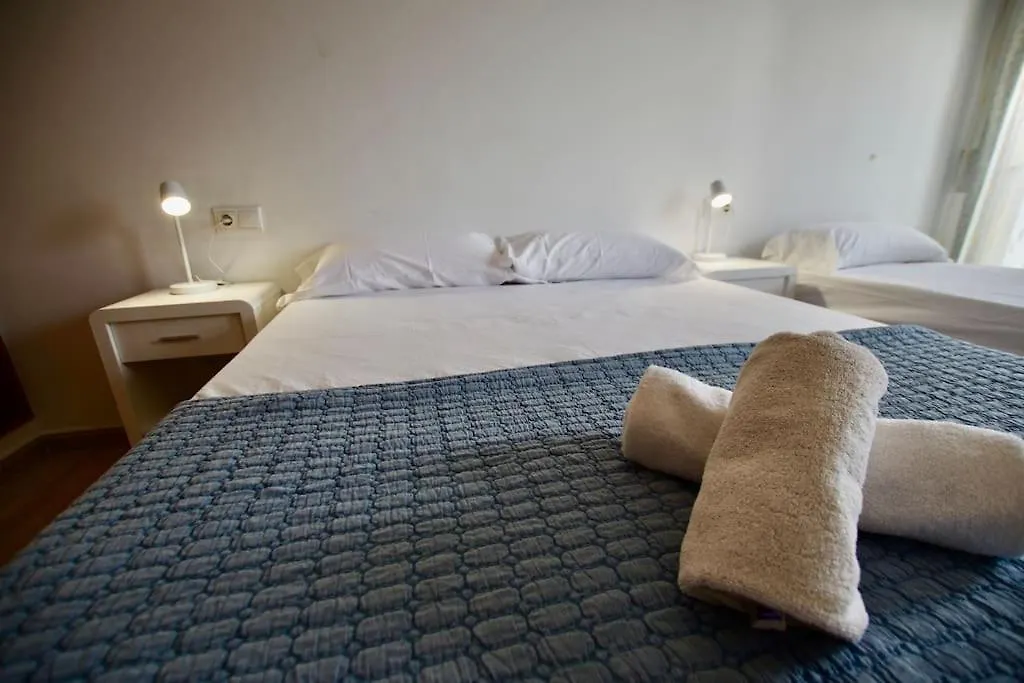 יורט דה מאר V&V Lloret- Apartamento Nalu En Pleno Centro De Lloret! 0*, יורט דה מאר ספרד