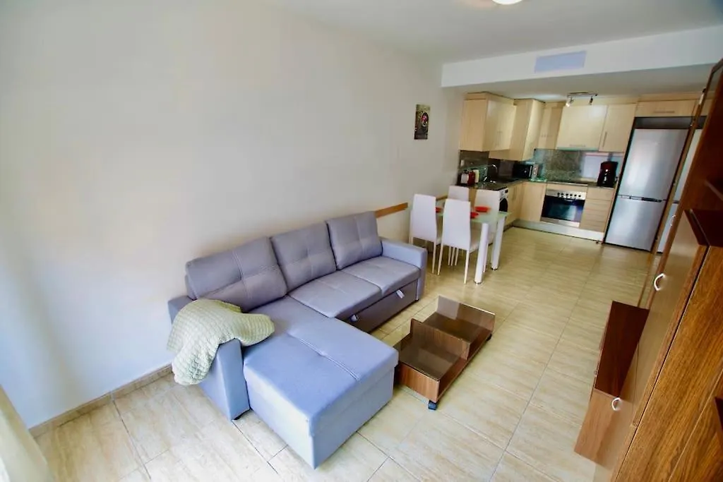 V&V Lloret- Apartamento Nalu En Pleno Centro De Lloret! Lloret de Mar